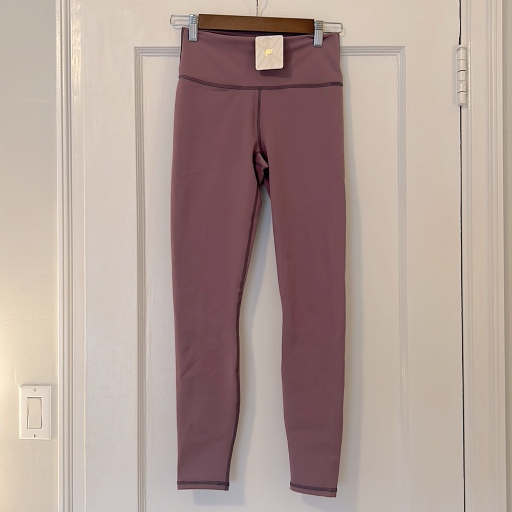 Fabletics Define Powerhold High-Waisted legging